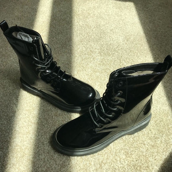 Wild Diva Ankle High Lace Up Boots - Picture 3 of 6